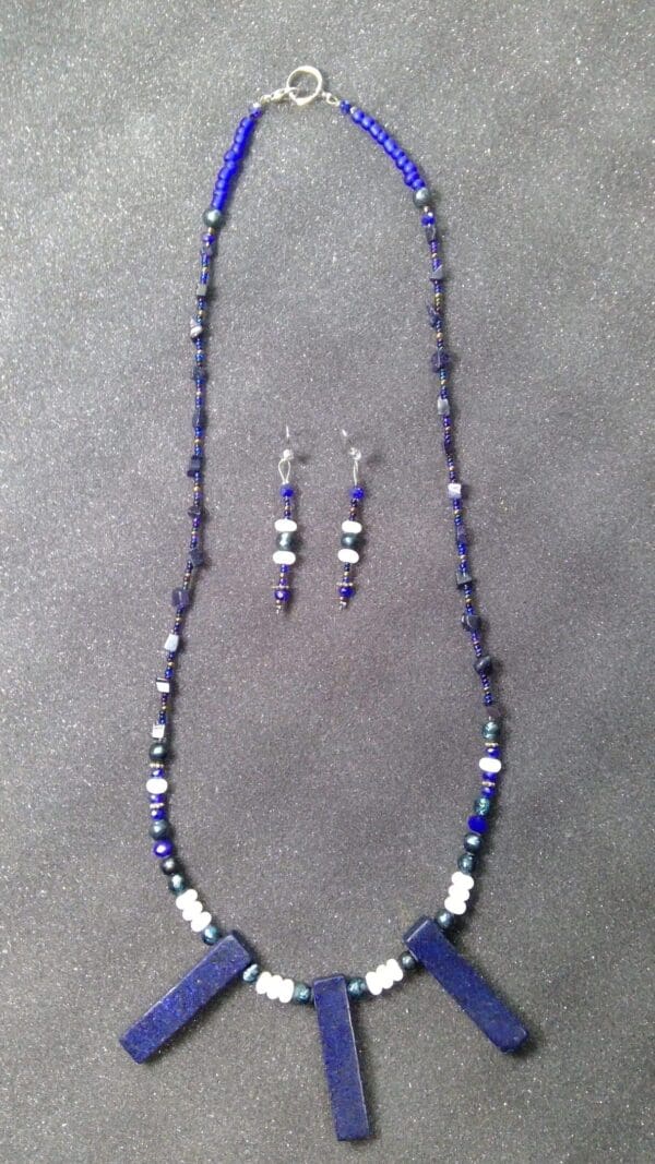 Queen Lapis Necklace Earrings set